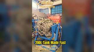 In che modo la macchina per lo stampaggio rotazionale Swing ND-600 produce in modo efficiente serbatoi di stoccaggio di prodotti chimici da 200 litri