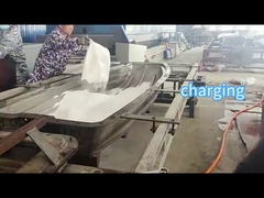 Kayak modellato a rotazione per i professionisti